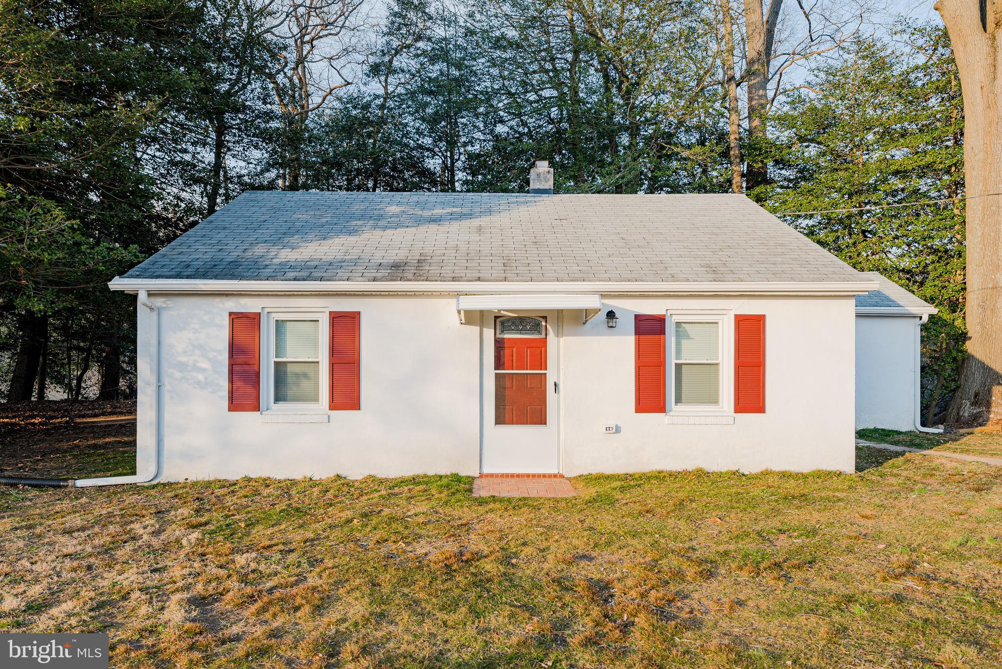 1558 Bay Head Road Annapolis, MD 21409 - Photo 2 of 33 Front view