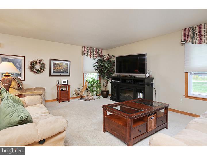 389 Harrisonville Road Woolwich Township, NJ 08085 - Photo 8 of 24 Gallery Image 8