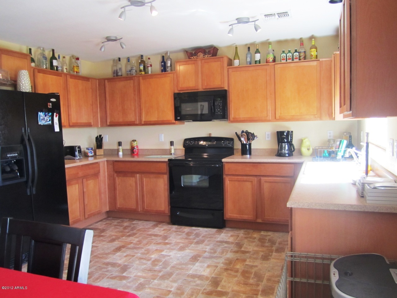 43839 West Cowpath Road Maricopa, AZ 85138 - Photo 3 of 24 Kitchen