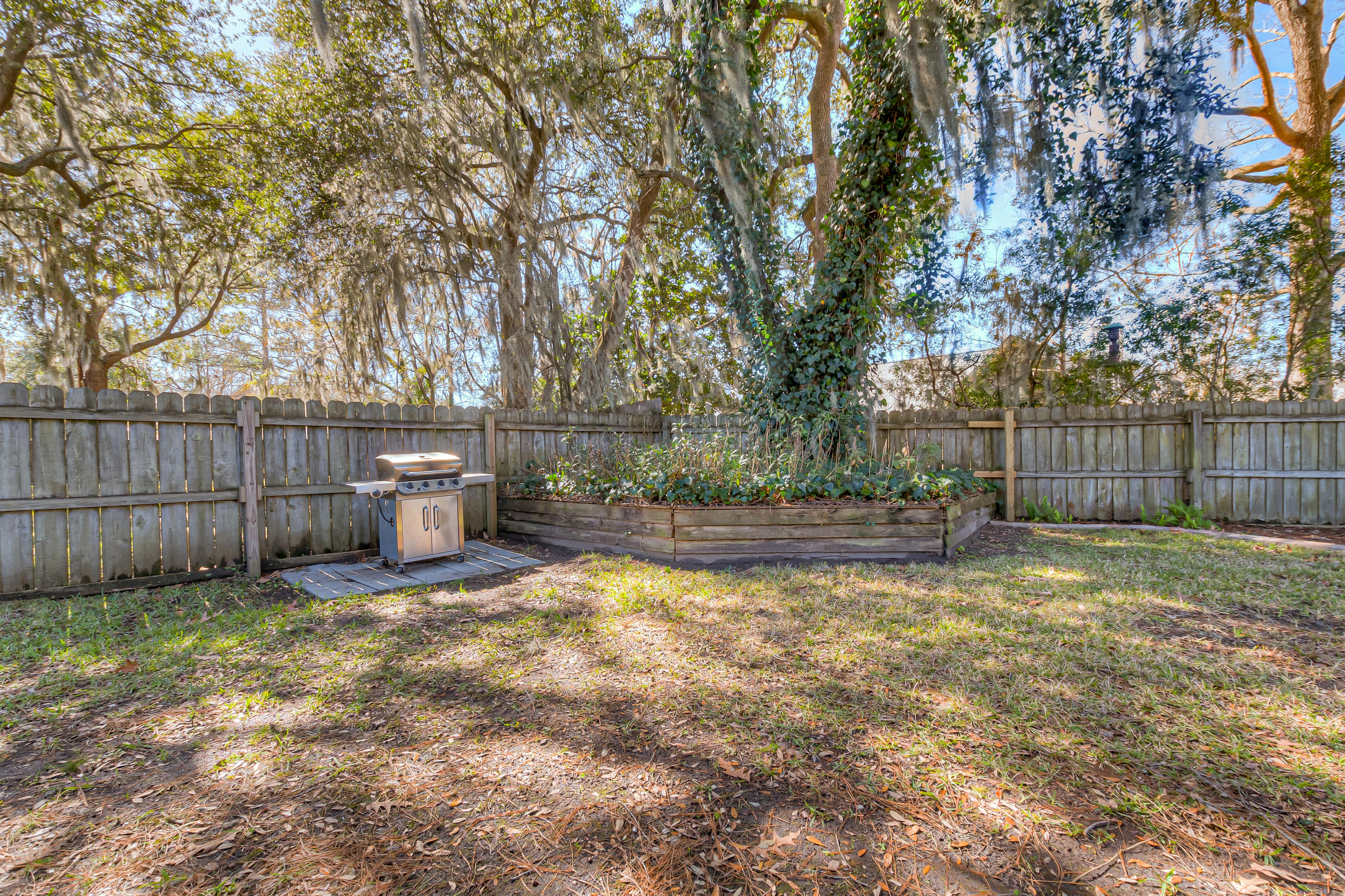2967 Foxhall Road Charleston, SC 29414 - Photo 9 of 46 DSC_9240And8more