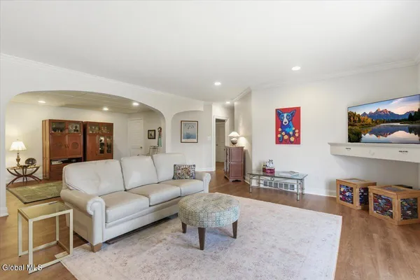 $779,000 | 136 Wormer Road, Guilderland, NY 12186