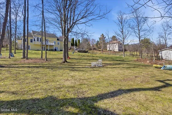 $779,000 | 136 Wormer Road, Guilderland, NY 12186