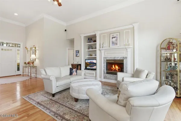 $779,000 | 136 Wormer Road, Guilderland, NY 12186