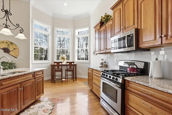 $779,000 | 136 Wormer Road, Guilderland, NY 12186