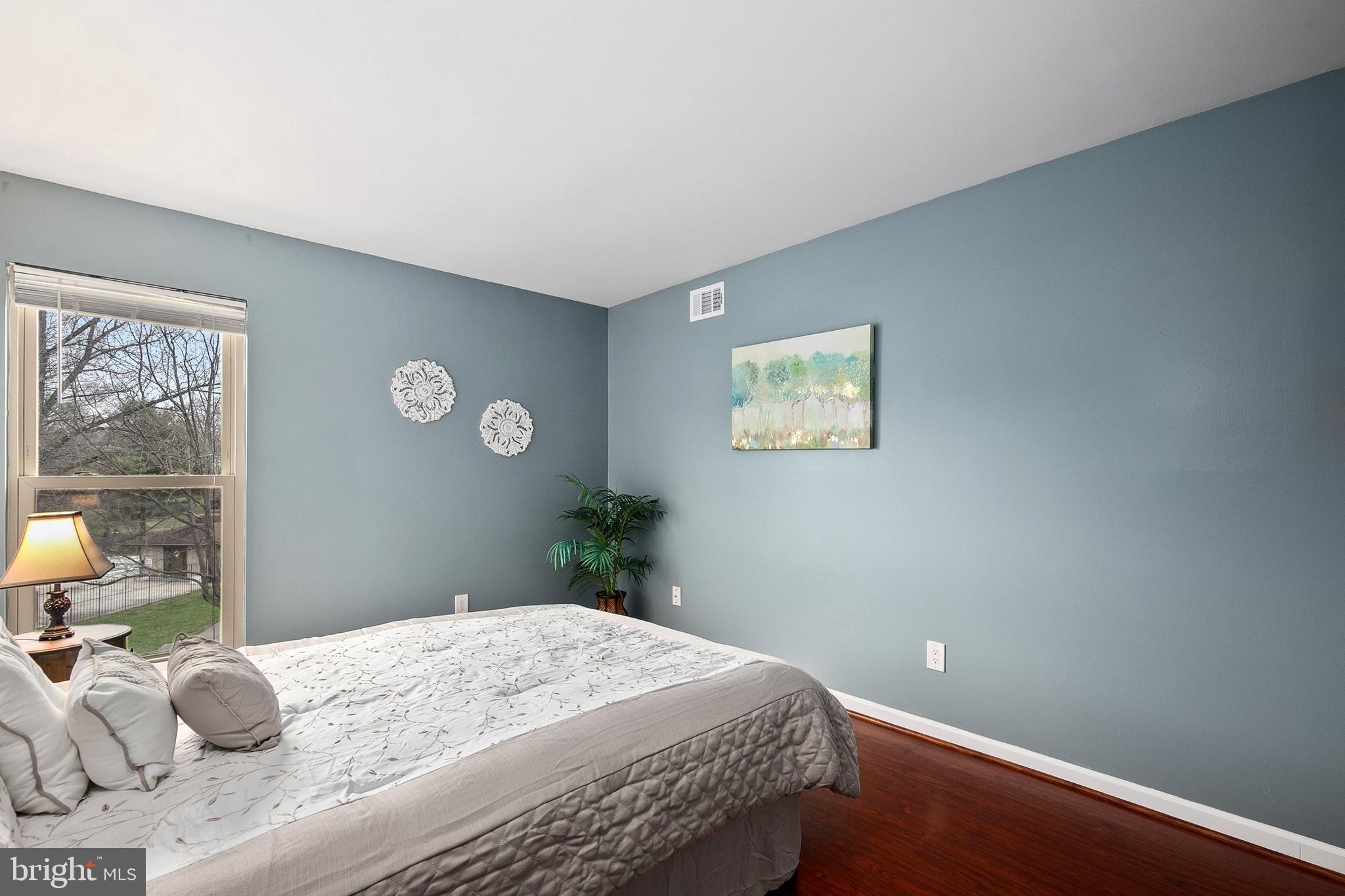 5823 Royal Ridge Drive, Unit O Springfield, VA 22152 - Photo 15 of 27 Gallery Image 15