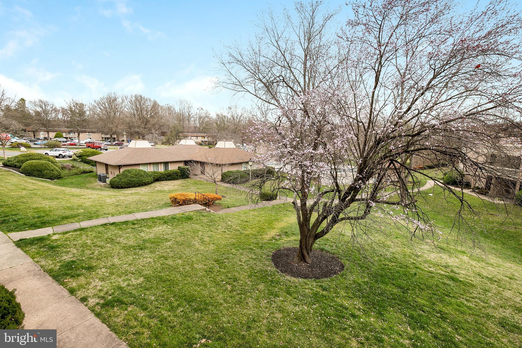5823 Royal Ridge Drive, Unit O Springfield, VA 22152 - Photo 26 of 27 Gallery Image 26