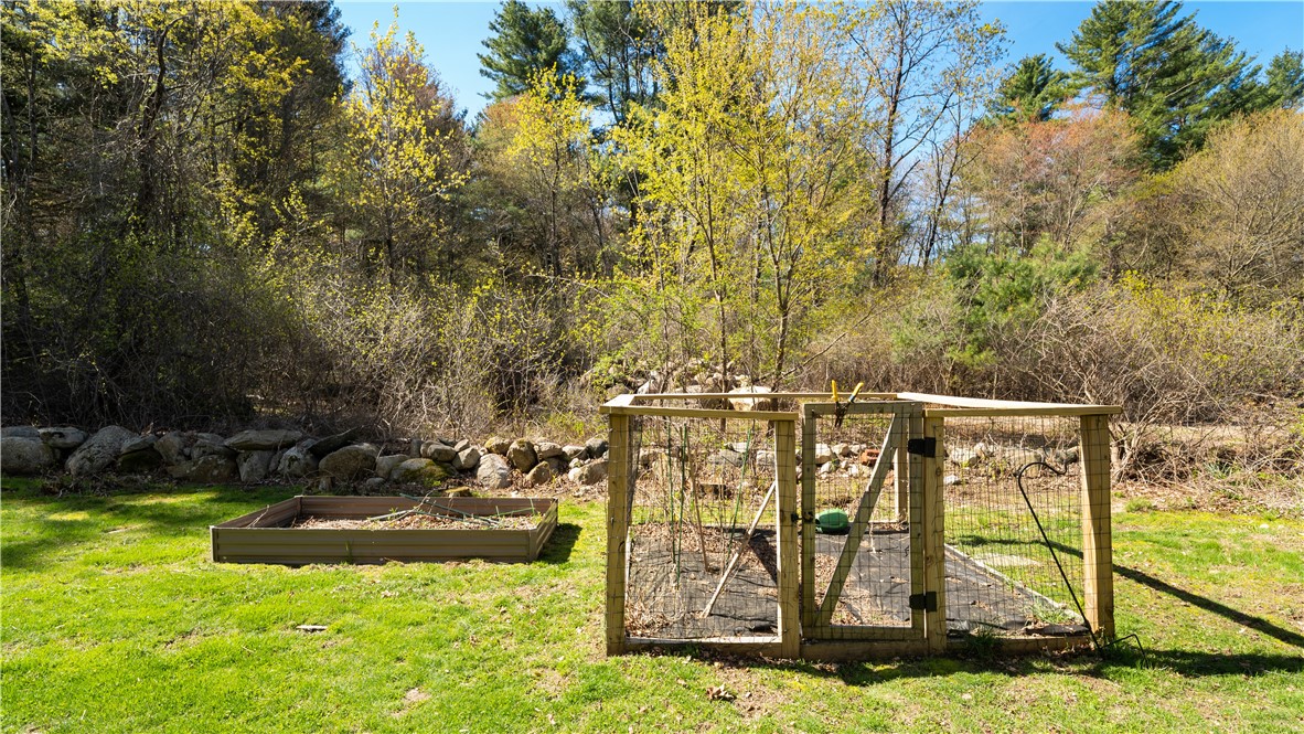 410 Field Hill Road Scituate, RI 02815 - Photo 32 of 38