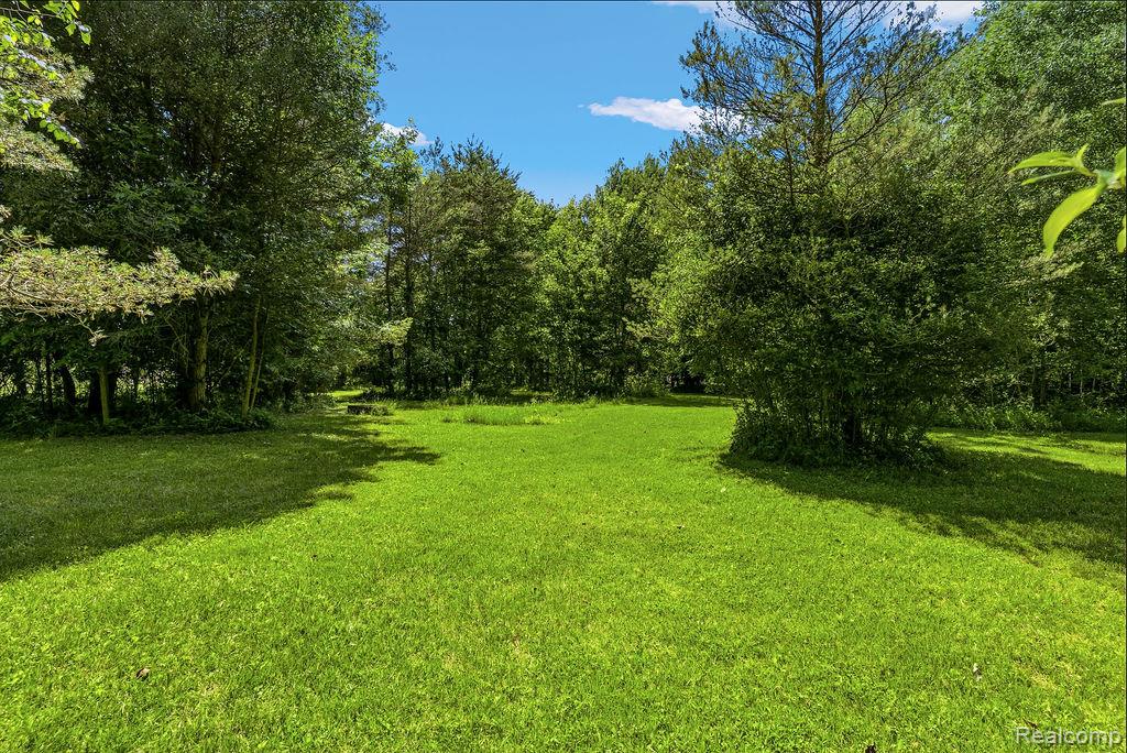 6256 Turner Road Flushing, MI 48433 - Photo 34 of 41