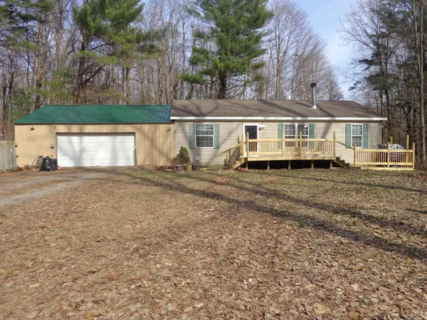 $234,900 | 222 4th Street, Grand Junction, MI 49056