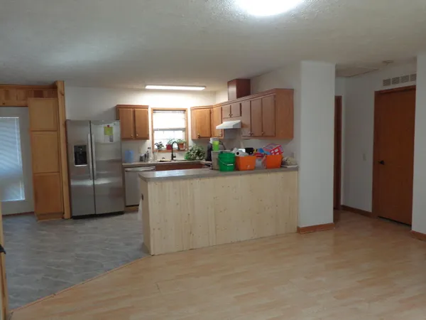 $234,900 | 222 4th Street, Grand Junction, MI 49056