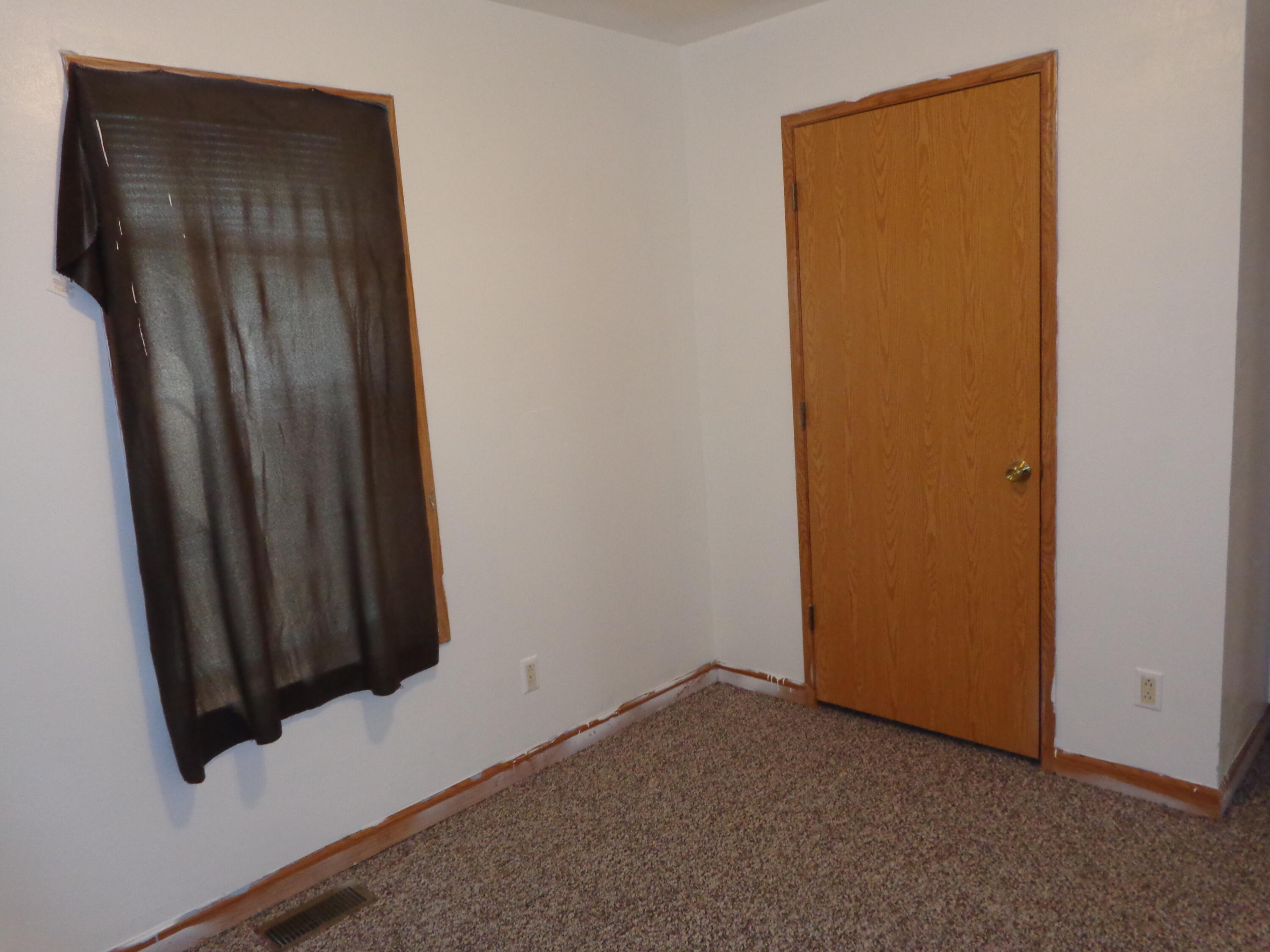 222 4th Street Grand Junction, MI 49056 - Photo 30 of 33 DSC00099