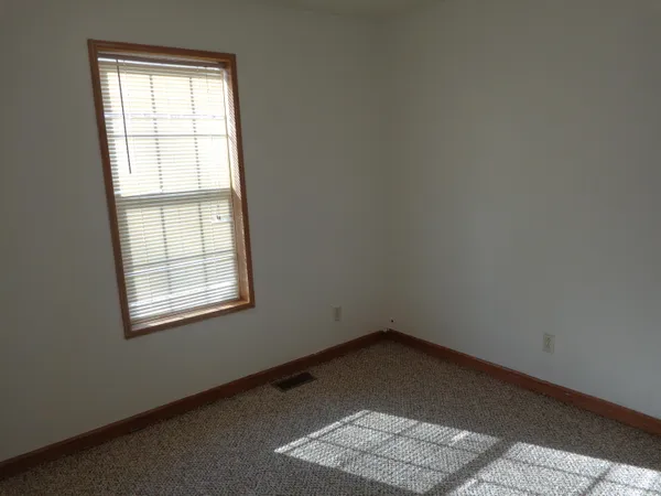 $234,900 | 222 4th Street, Grand Junction, MI 49056