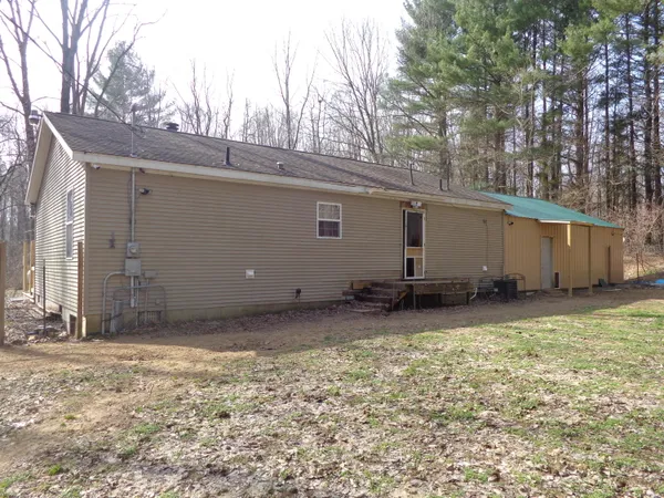 $234,900 | 222 4th Street, Grand Junction, MI 49056