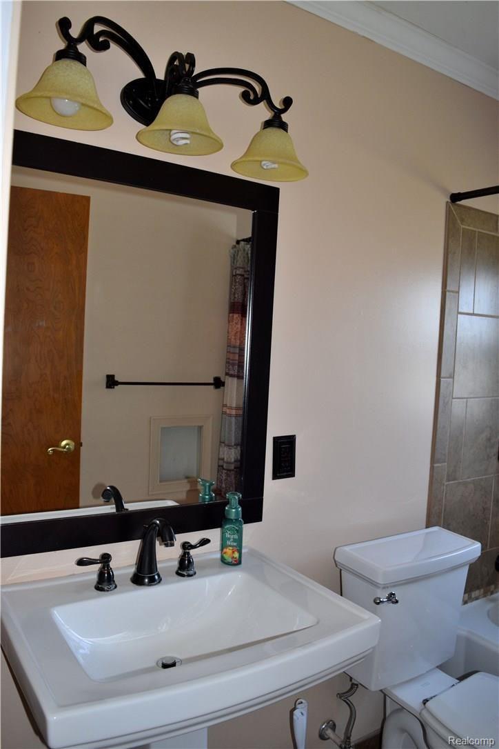 17505 Reno Street Riverview, MI 48193 - Photo 23 of 35 DSC_1106.JPG