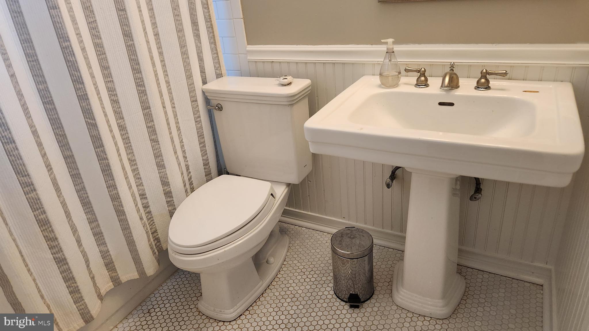 2207 Fordham Drive Alexandria, VA 22307 - Photo 19 of 45
