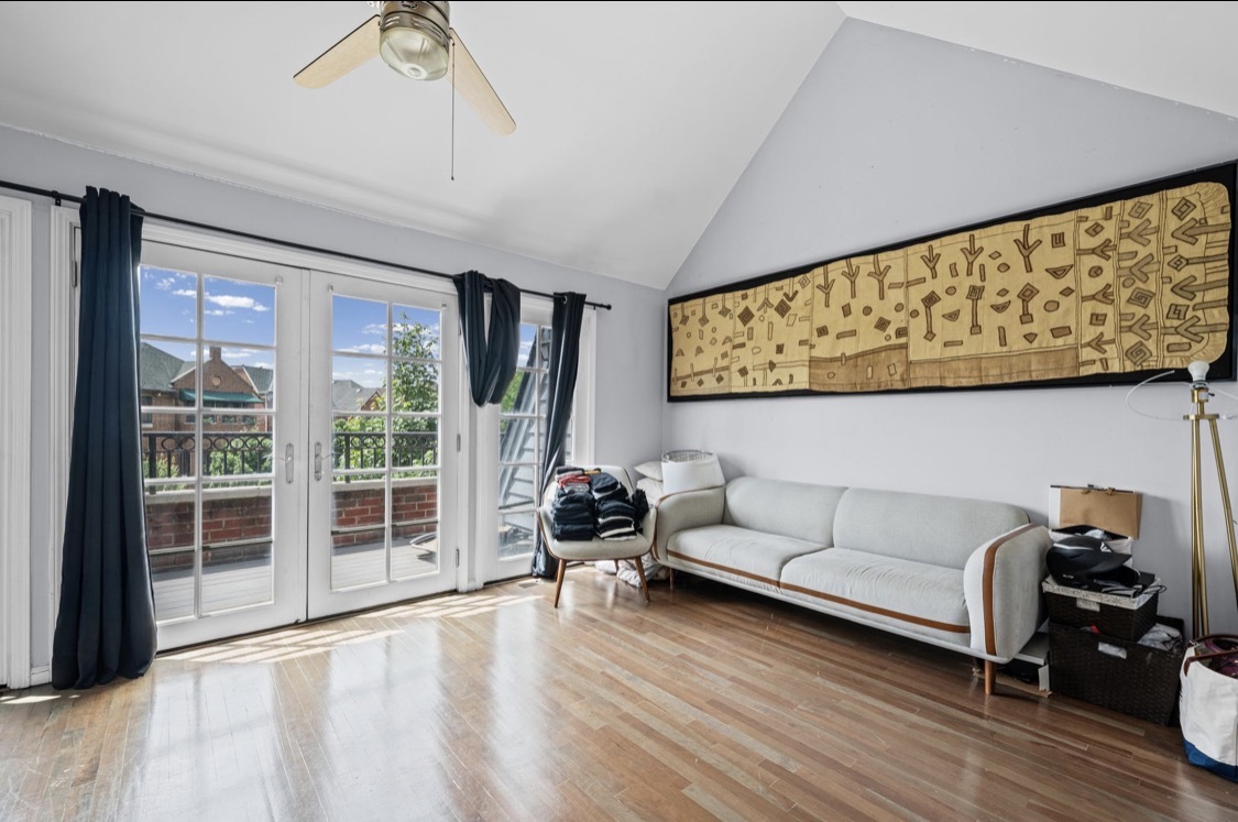 1302 West 33rd Street Chicago, IL 60608 - Photo 12 of 20