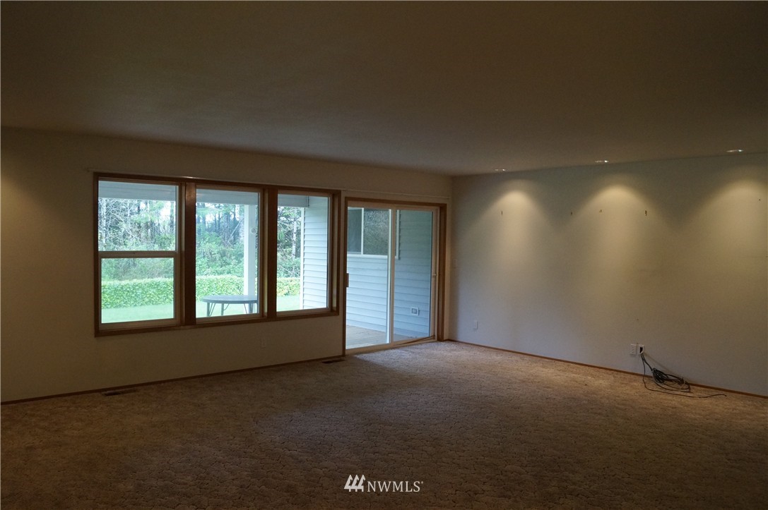 31 Hogan Road Hoquiam, WA 98550 - Photo 11 of 25 Gallery Image 11