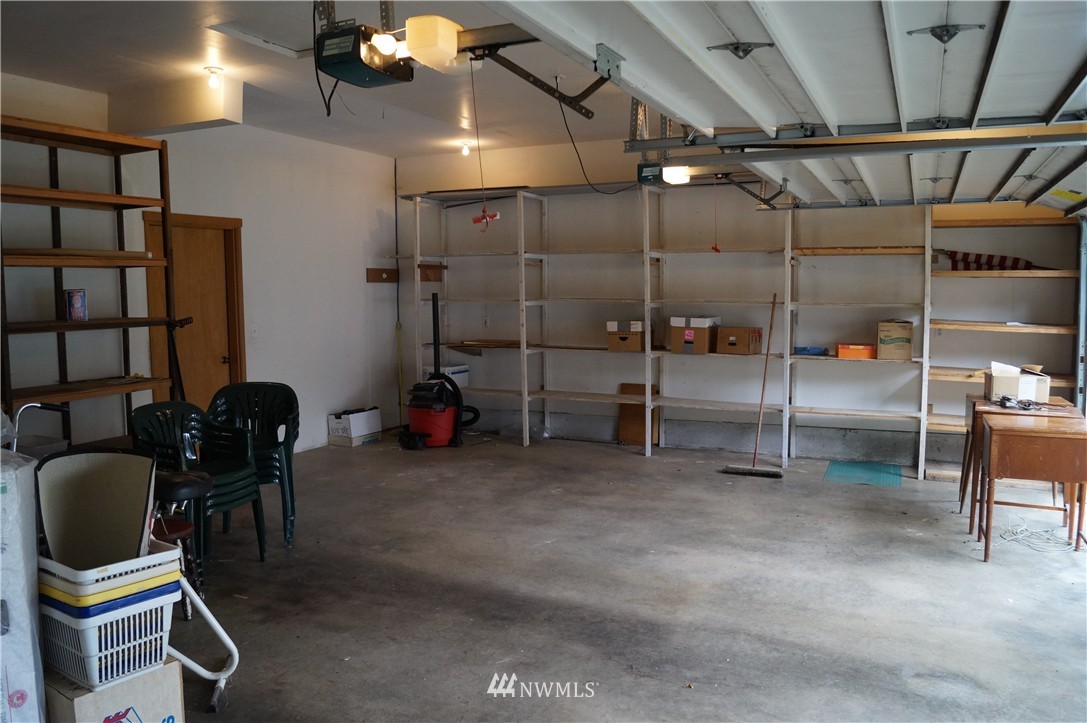 31 Hogan Road Hoquiam, WA 98550 - Photo 4 of 25 Gallery Image 4