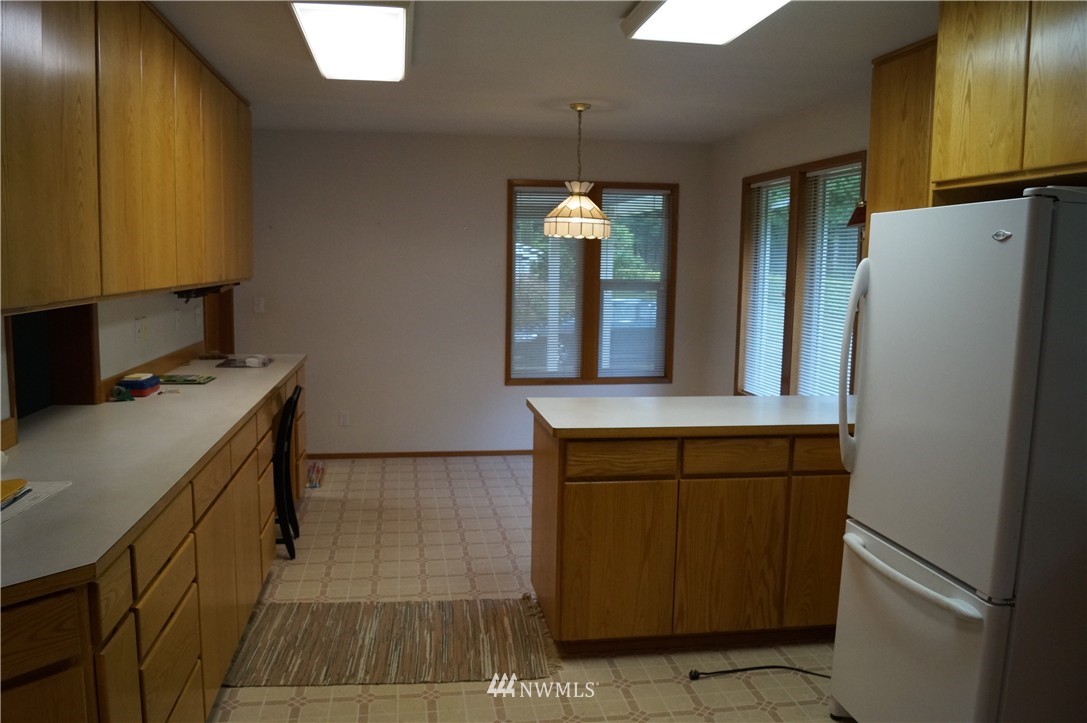 31 Hogan Road Hoquiam, WA 98550 - Photo 10 of 25 Gallery Image 10