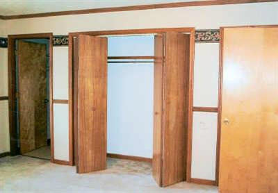 1140 Beaumont Road Nicholasville, KY 40356 - Photo 19 of 27 Third view of the masster bedroom