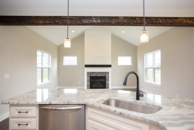 $400,800 | 7 West South Street, Upland, IN 46989