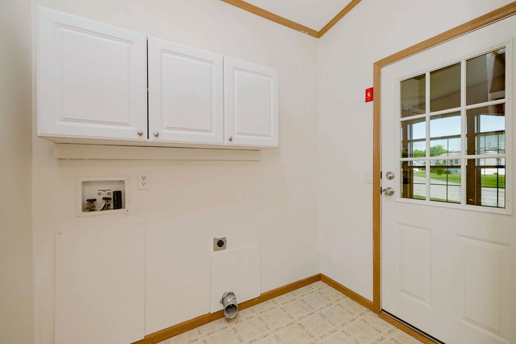 82 George's Loop Raynham, MA 02767 - Photo 24 of 42