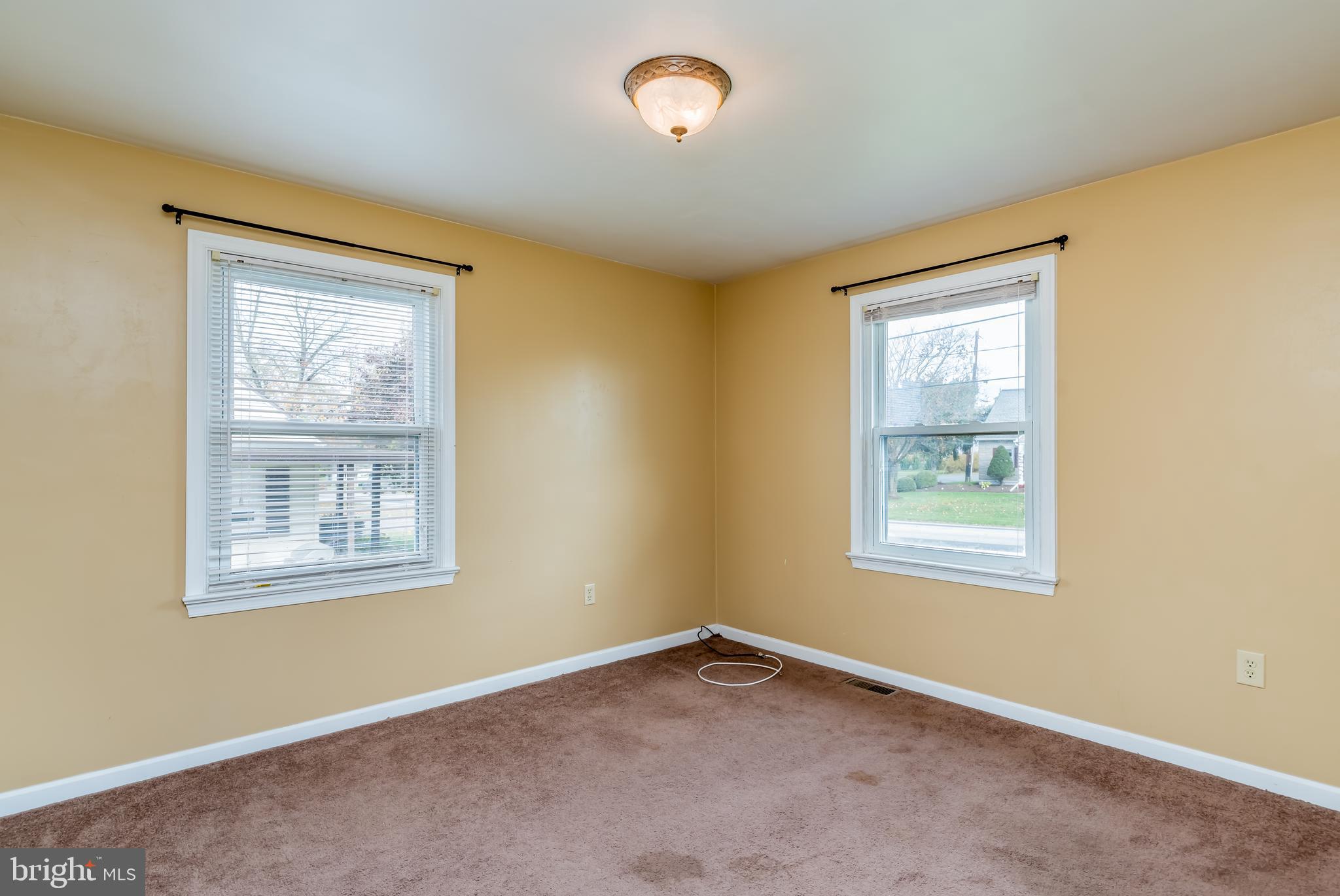 1928 Spring Road Carlisle, PA 17013 - Photo 17 of 22 Gallery Image 17