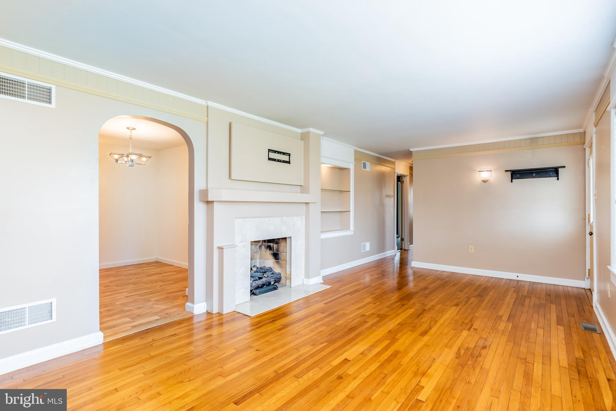 1928 Spring Road Carlisle, PA 17013 - Photo 6 of 22 Gallery Image 6