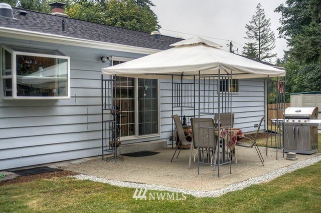 17920 Bellflower Road Bothell, WA 98012 - Photo 13 of 15