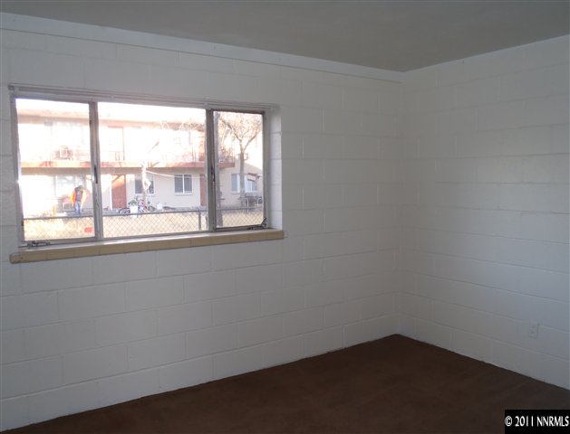 1618-1632 Locust Street Reno, NV 89502 - Photo 5 of 6 Gallery Image 5