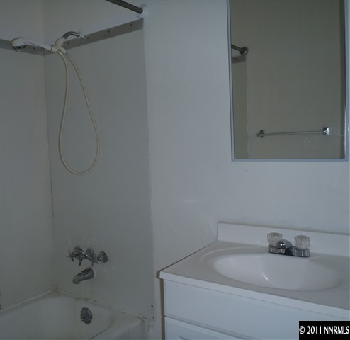 1618-1632 Locust Street Reno, NV 89502 - Photo 6 of 6 Gallery Image 6