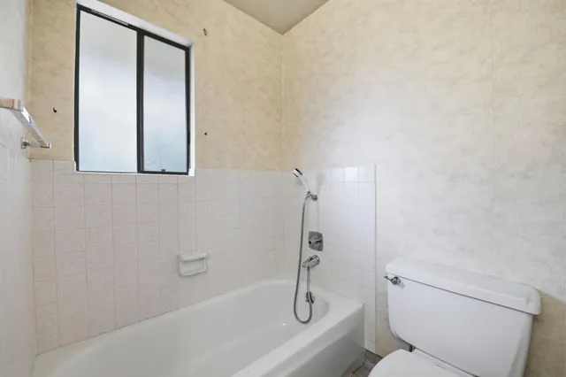 $3,000,000 | 831 University Avenue, Unit 831833, Menlo Park, CA 94025