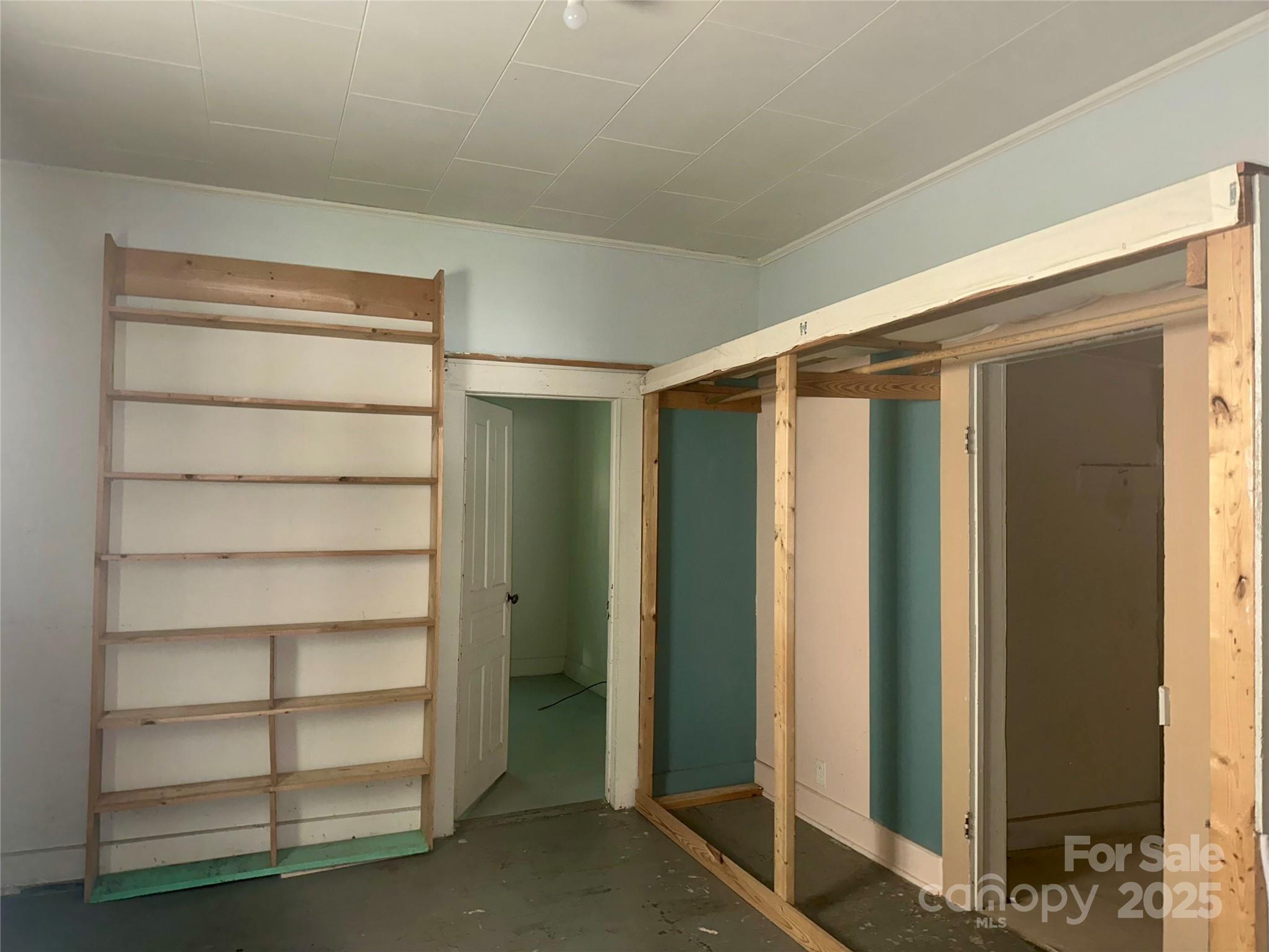 175 Spring Street Marion, NC 28752 - Photo 12 of 16 Gallery Image 12