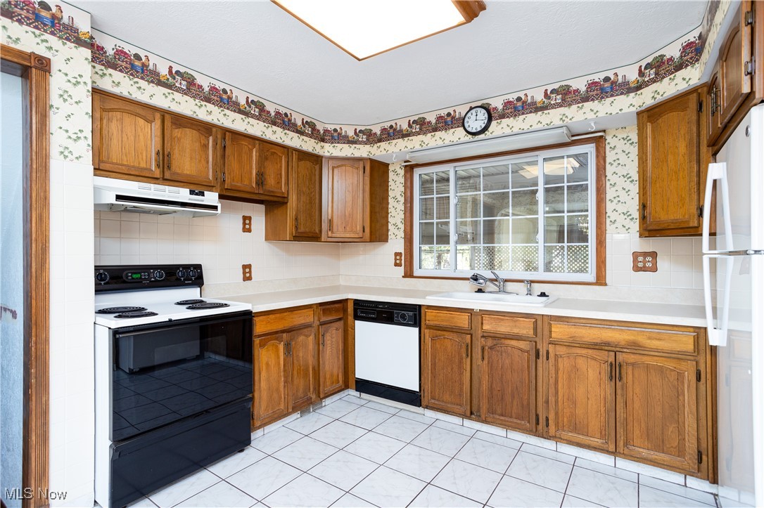 4629 Center Road Brunswick, OH 44212 - Photo 13 of 26 Gallery Image 13
