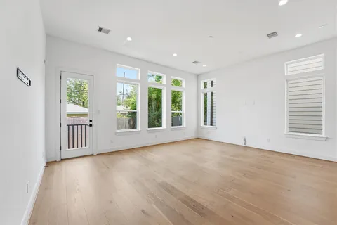 $625,000 | 5004 Darling Street, Houston, TX 77007