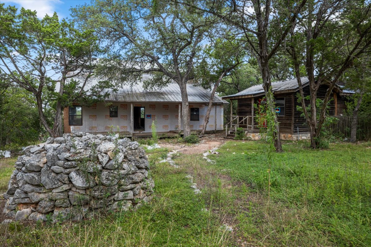 701 Old Oaks Ranch Road Wimberley, TX 78676 - Photo 14 of 16