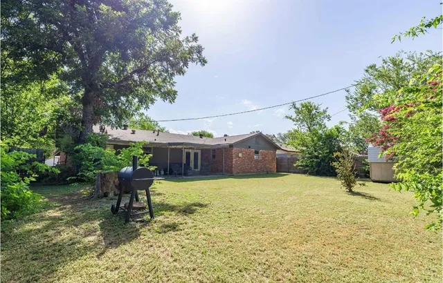 $189,900 | 2309 13th Street, Brownwood, TX 76801