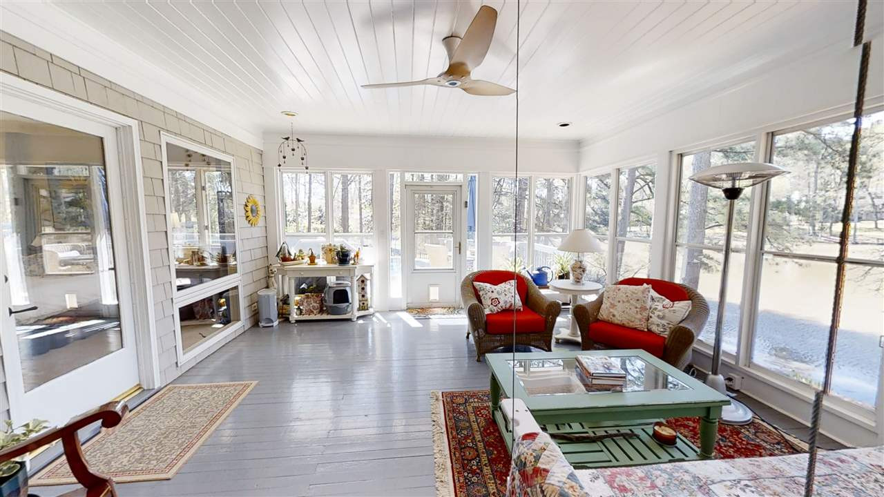 5301 Springfield Drive Raleigh, NC 27609 - Photo 17 of 30 Sun Room