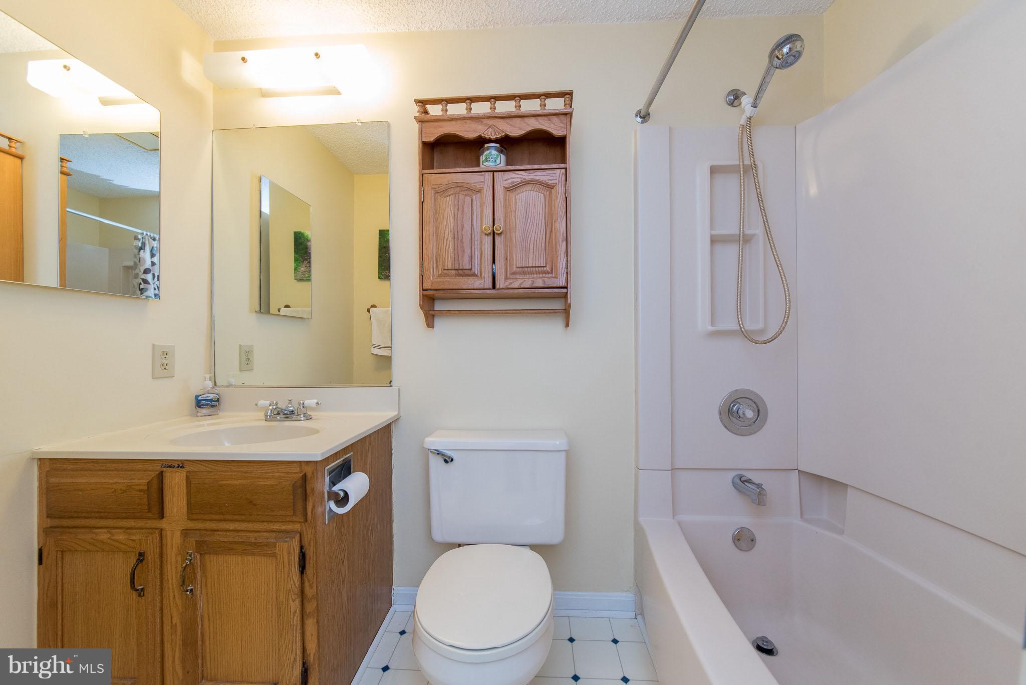 1908 Perryman Road Aberdeen, MD 21001 - Photo 23 of 30 Bath