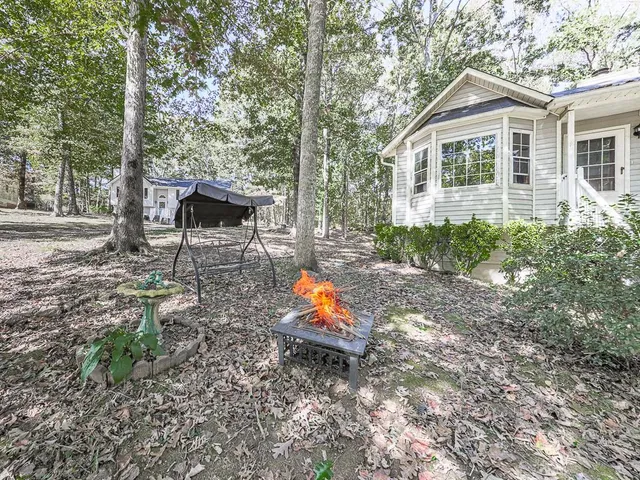 $299,900 | 40 Emerald Creek Court, Jasper, GA 30143