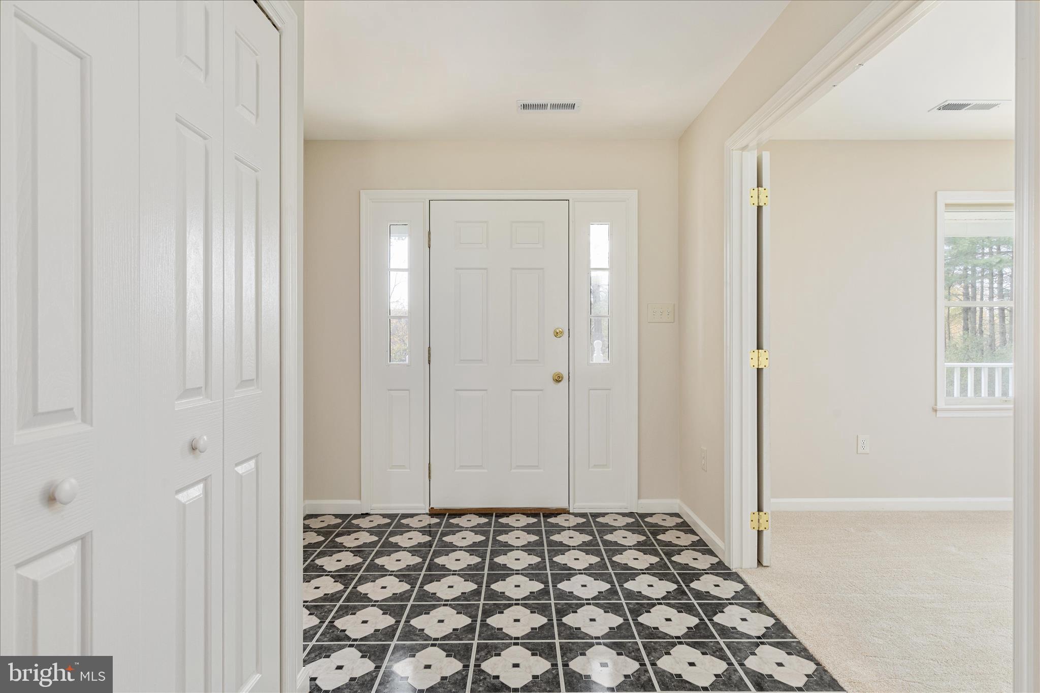 2983 Old Winchester Road Boyce, VA 22620 - Photo 43 of 91 a bathroom with a bathtub and shower