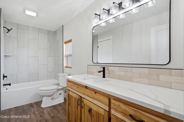 $278,000 | 43143 Riverview Drive, Unit 8, Kingston, ID 83839