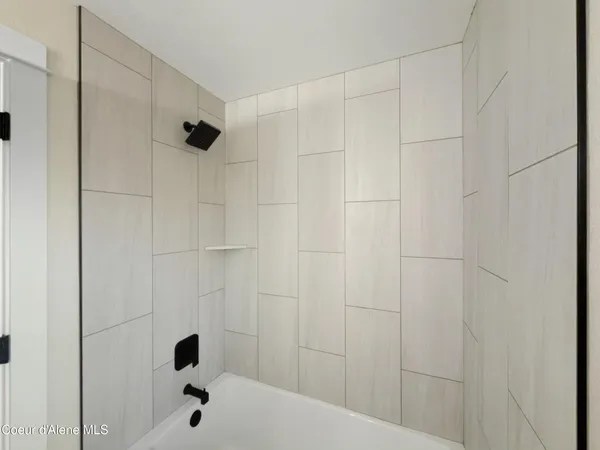 $278,000 | 43143 Riverview Drive, Unit 8, Kingston, ID 83839