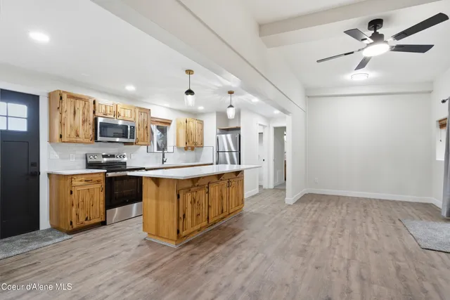 $278,000 | 43143 Riverview Drive, Unit 8, Kingston, ID 83839