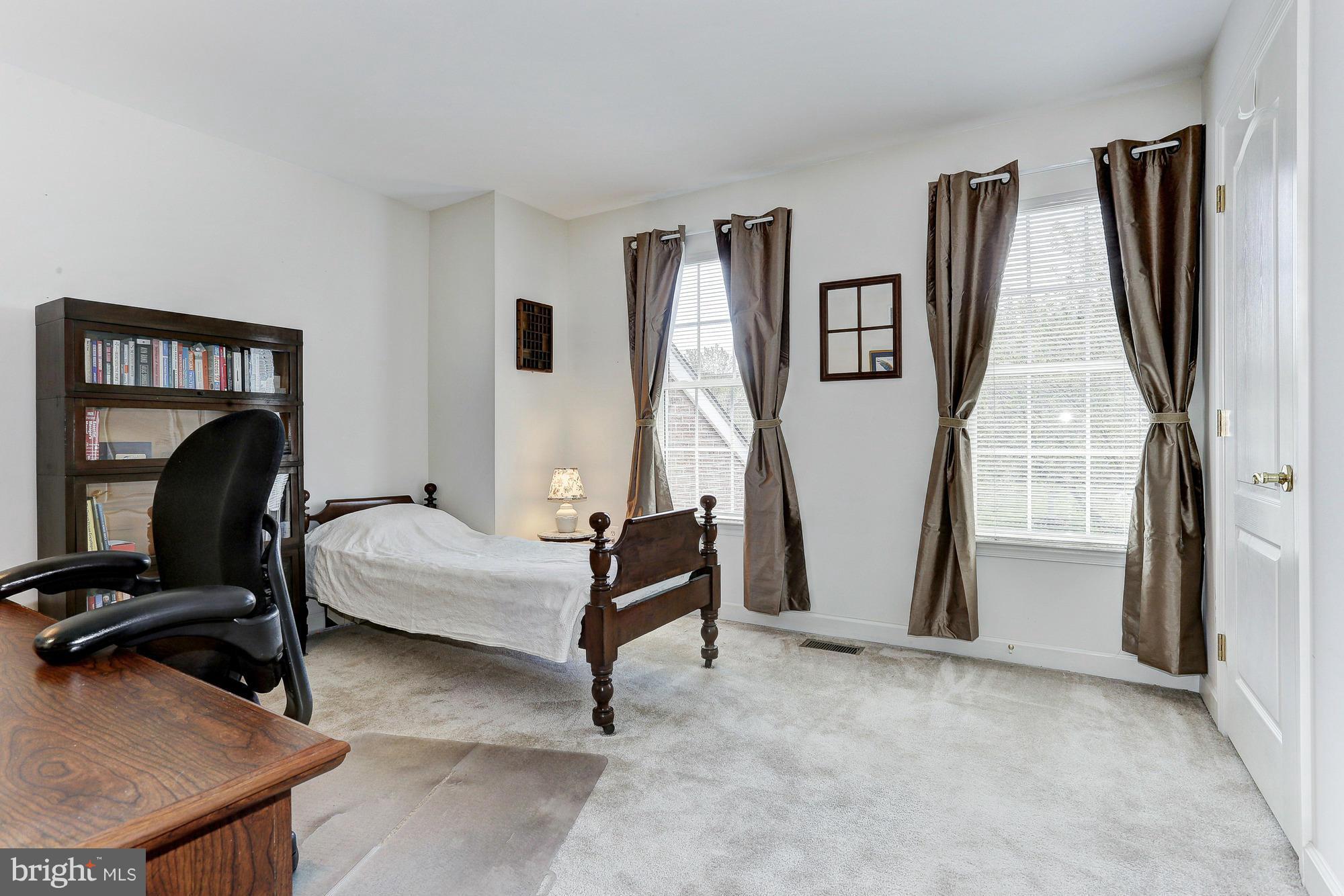 2817 Thornbrook Road Ellicott City, MD 21042 - Photo 20 of 30 Bedroom #4