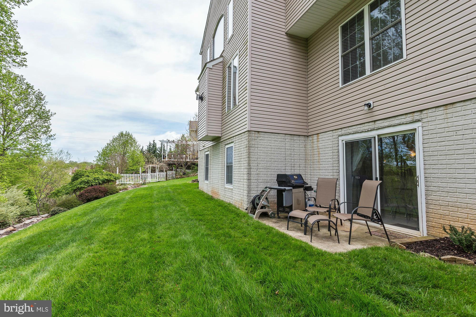 2817 Thornbrook Road Ellicott City, MD 21042 - Photo 29 of 30 Rear Exterior