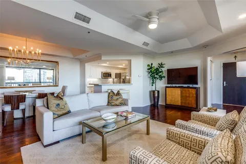 $1,385,000 | 5909 Luther Lane, Unit 1405, Dallas, TX 75225
