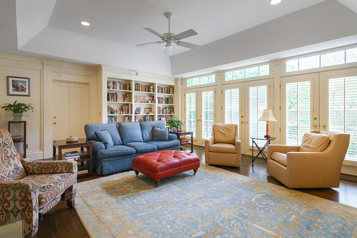 90 Ashbourne Road Columbus, OH 43209 - Photo 22 of 55 Family Room