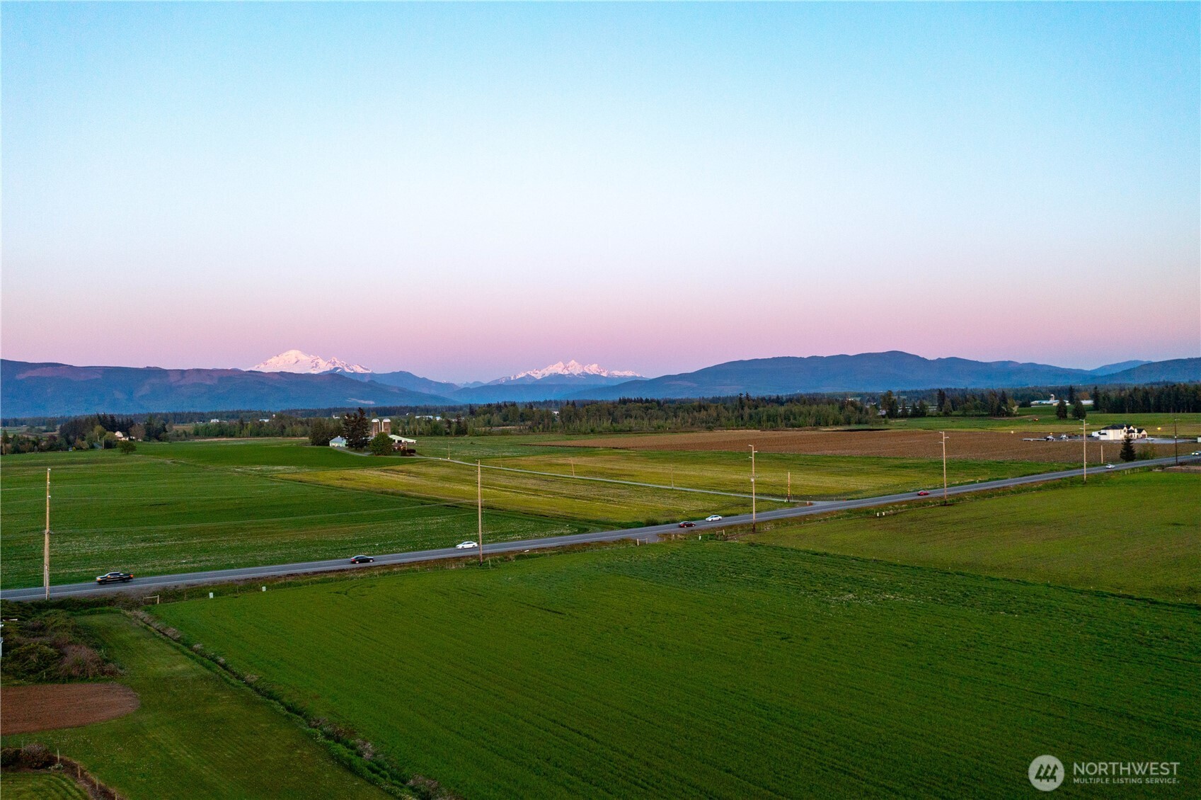 7343 Hannegan Road, Unit 2 Lynden, WA 98264 - Photo 33 of 34 a view of a city with ocean view