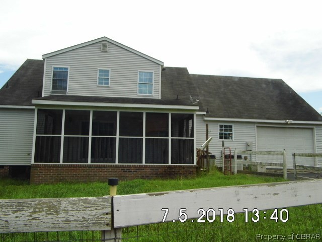 9798 Davenport Road Gloucester, VA 23061 - Photo 3 of 13
